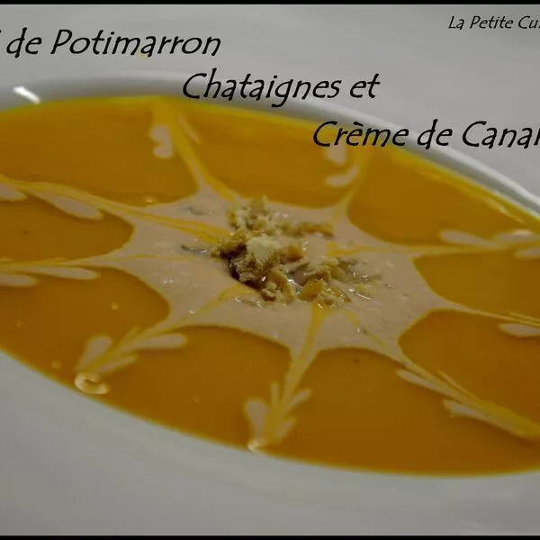 Velouté de potimarron, châtaignes, crème de canard fumé