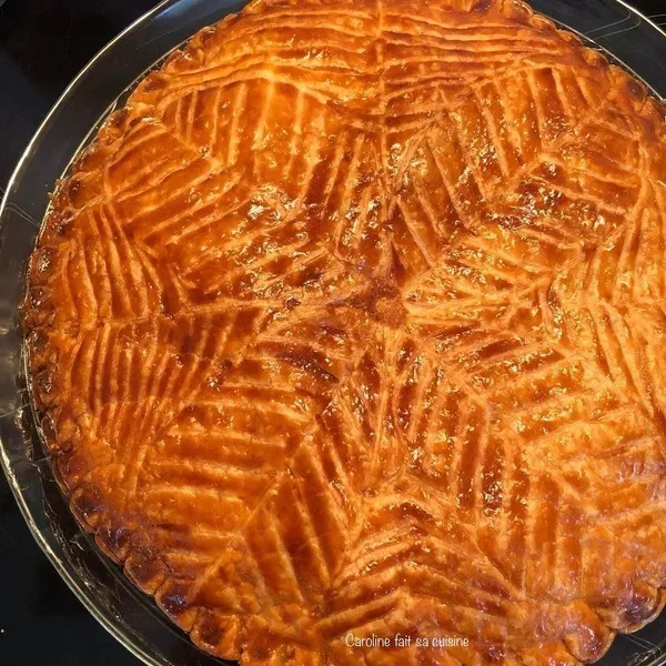 Galette des Rois à la frangipane sans gluten et au lait de chèvre 