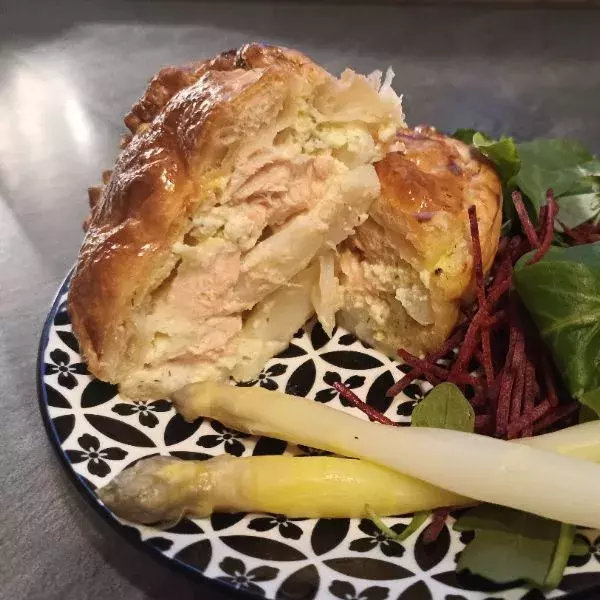 Tourte saumon asperges