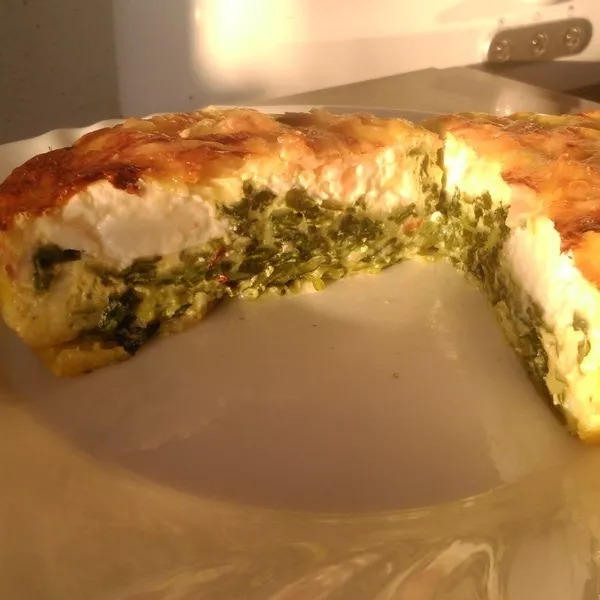 Quiche sans pâte, saumon, épinards, coeur fondant fromage frais