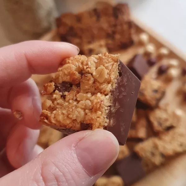 cubes de céréales enrobés au chocolat