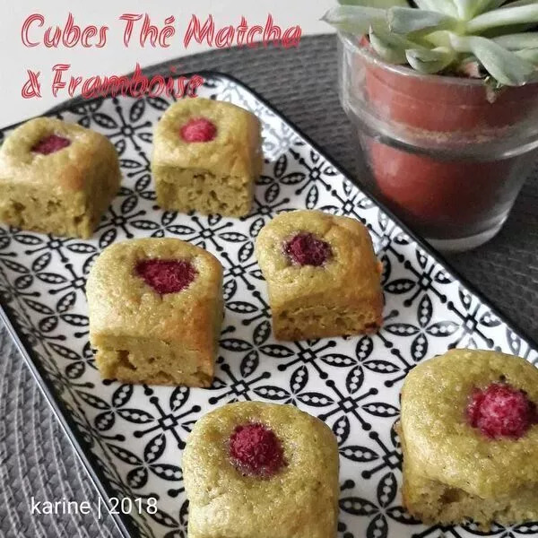 Minis Cubes au Thé Matcha et aux Framboises