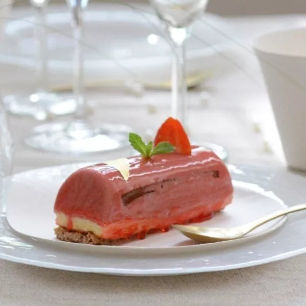 Bûchettes Opéra rhubarbe et fraise