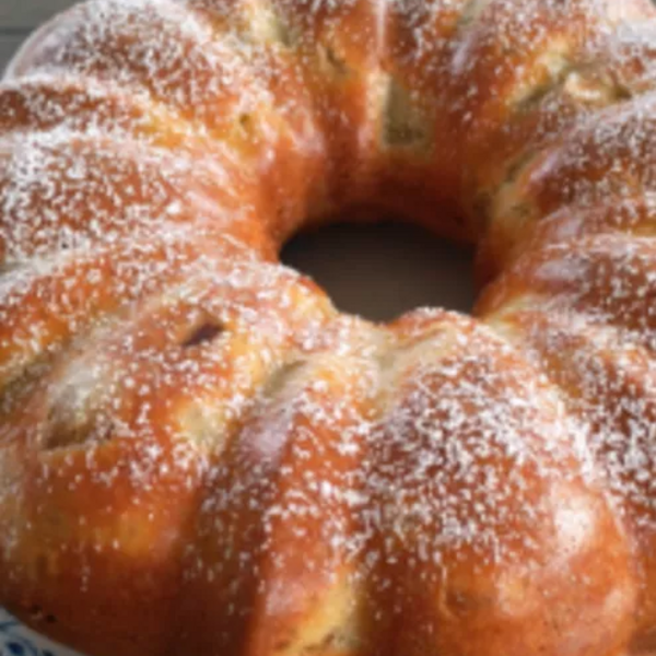 Gâteau au yaourt et à la rhubarbe