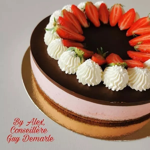 Entremets fraise chocolat