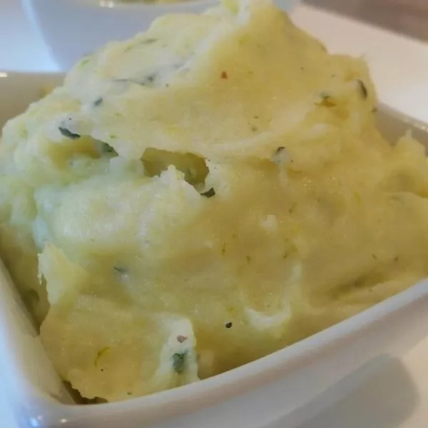 Purée de pommes de terre au Roquefort