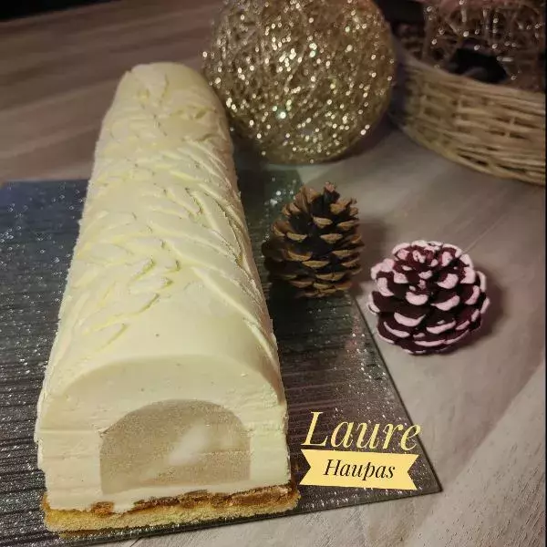 Bûche Vanille Poires Spéculos
