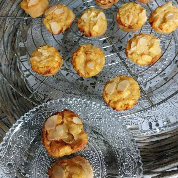 LES MINI CLAFOUTIS- CAKE Pomme/amande/vanille 