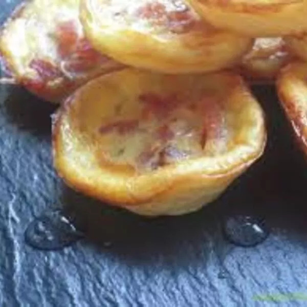 mini quiches sans pâte dans le moule mini-tartelettes FP 2413