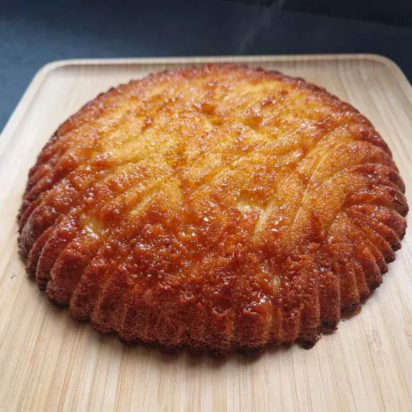 Moelleux aux pommes et caramel beurre salé