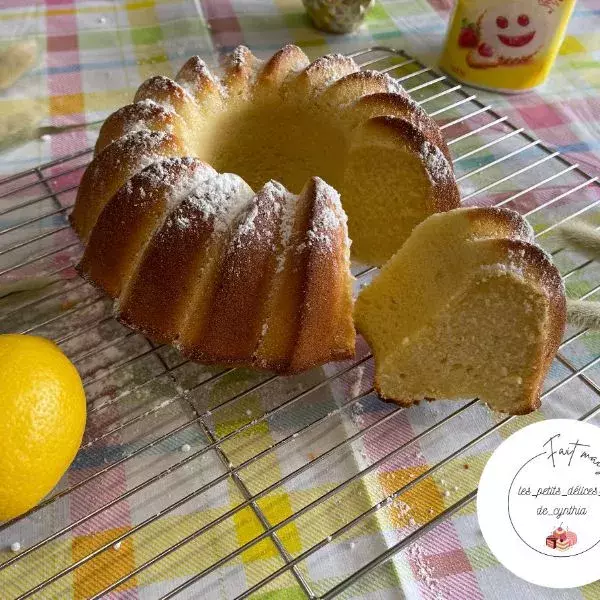 Gâteau italien au citron et crème fraîche