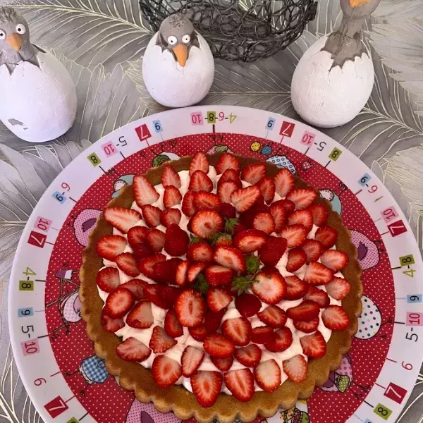 Tarte renversée  fraise et pistache
