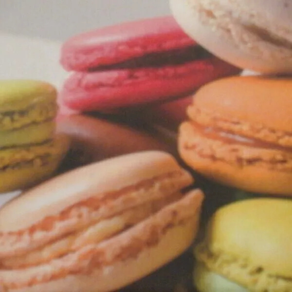 Coques de macarons à la meringue suisse (pour 28 macarons env)