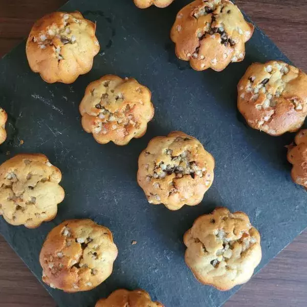 Mini moelleux à la banane et aux pépites de chocolat