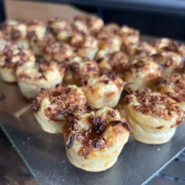 Mini muffins hot dog