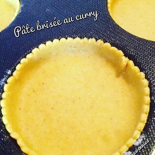 Pâte brisée au curry