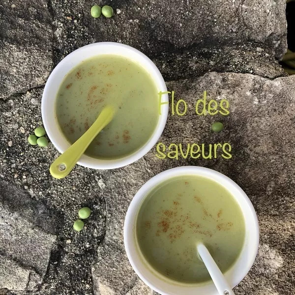 Velouté de cosses de petits pois menthe