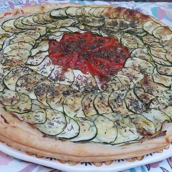 Tarte fine aux courgettes et tomates