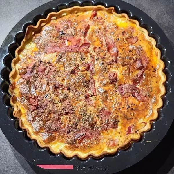 TARTE AUX POIREAUX ET MIMOLETTE