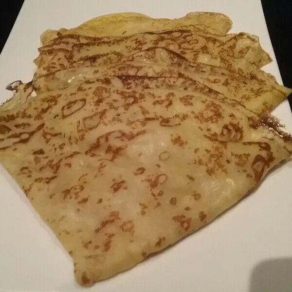 Crêpes Michalak ( environ 15 crêpes)