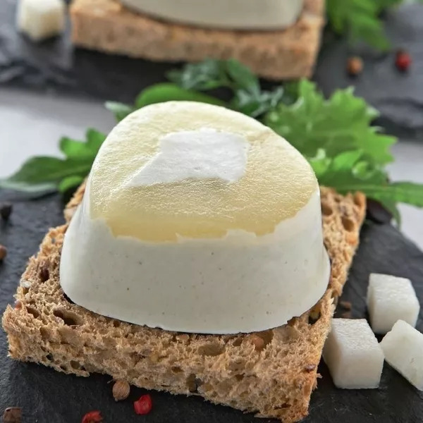 Coeurs fondants de Roquefort aux poires