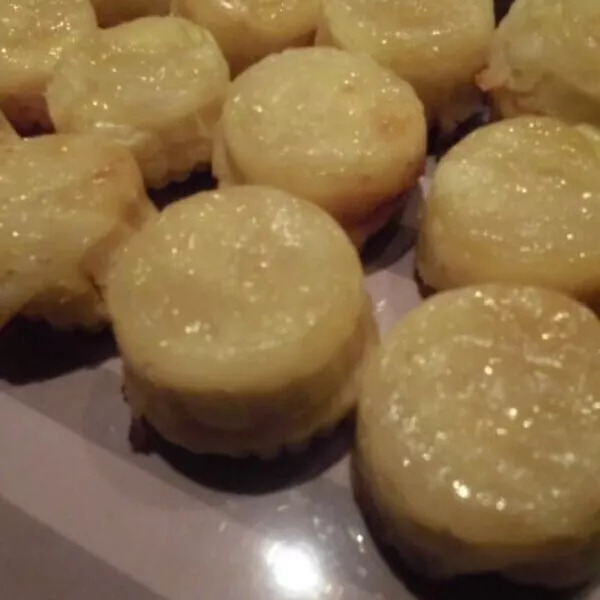 Mini tatins chèvre aux oignons caramélisés