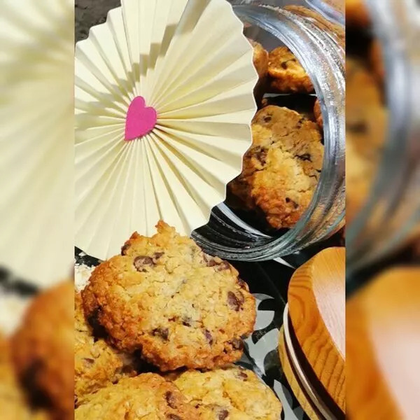 Cookies aux pépites de chocolat et  aux flocons d'avoine