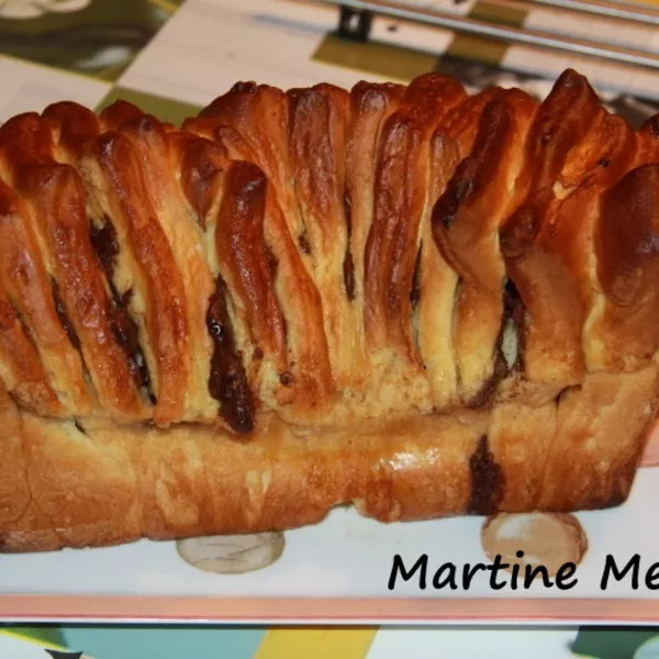 Brioche à effeuiller aux éclats de chocolat