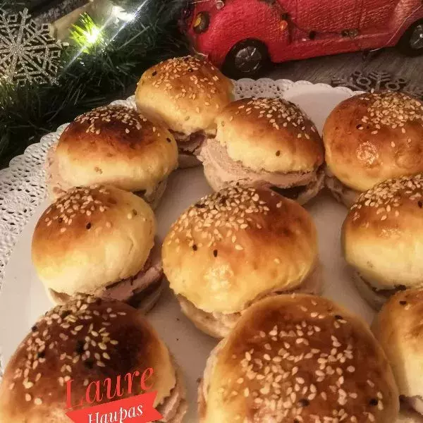 Mini pain Briochés au foie gras ou saumon ou thon