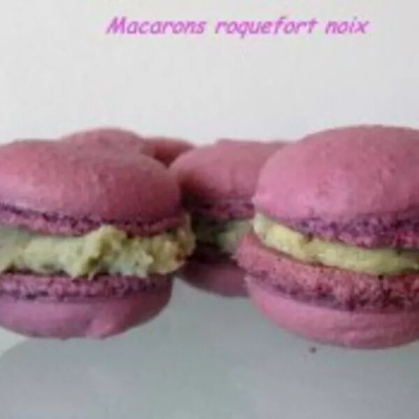 MACARONS ROQUEFORT NOIX 