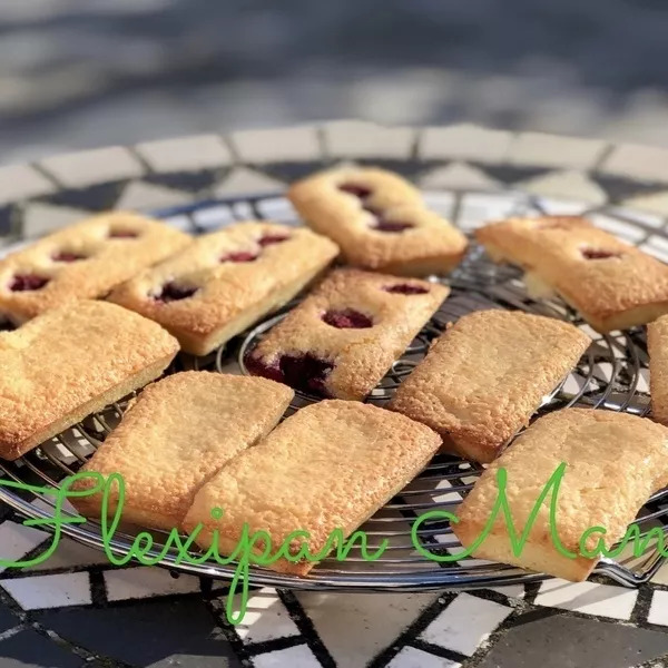 Financiers aux framboises