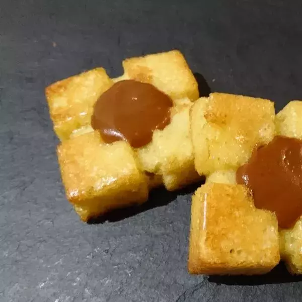 Carrés gourmands pomme caramel onctueux