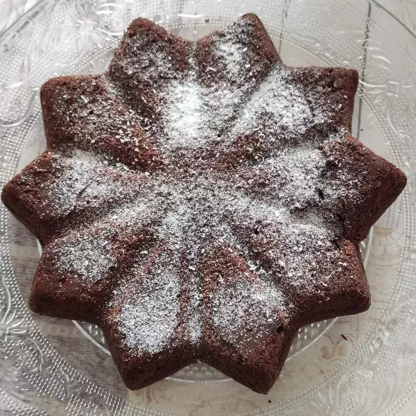 Fondant au chocolat avec sa crème anglaise à la noisette