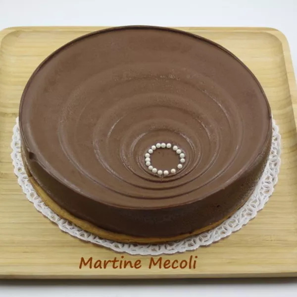 Entremets au chocolat sur sablé