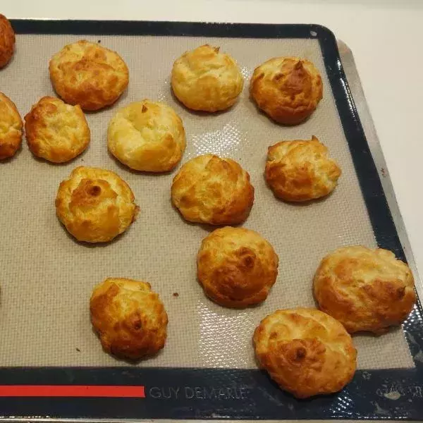 Gougères au Comté