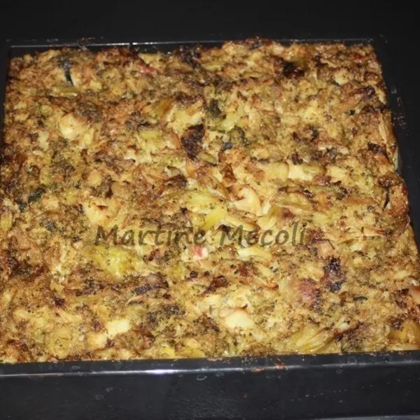 Gratin de macaroni, chou-fleur, brocolis et lardons