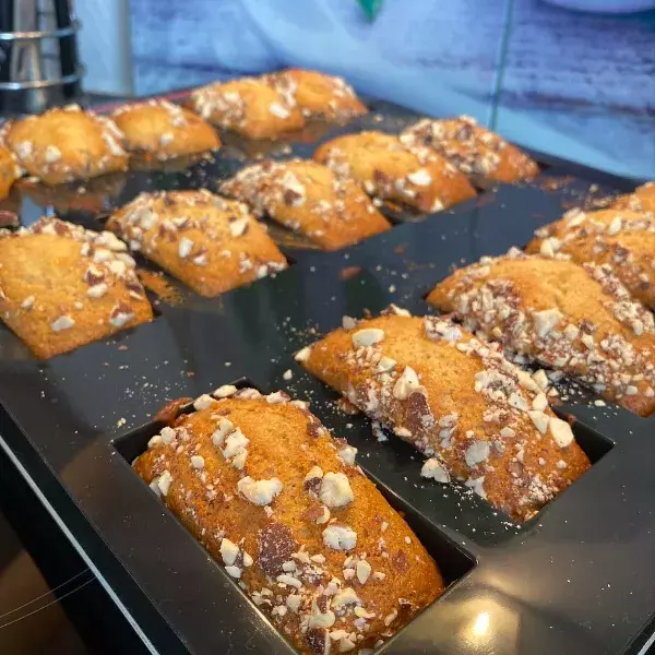 Gâteau au miel et aux amandes