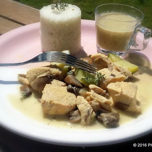 Poulet à la moutarde et aux légumes