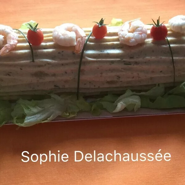 Bûche de Saumon aux Crevettes Roses