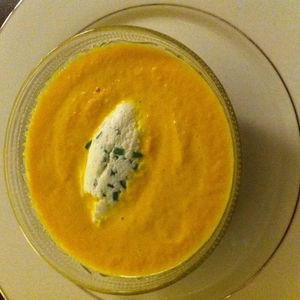 Velouté de carottes au curcuma