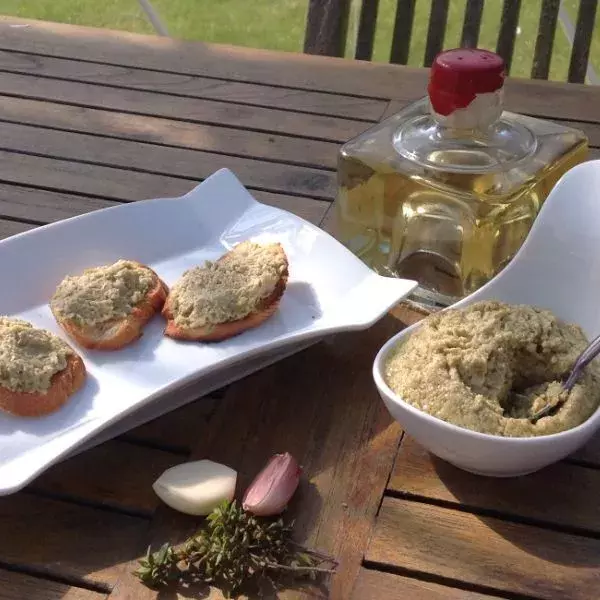 Tapenade aux olives vertes (Dude)