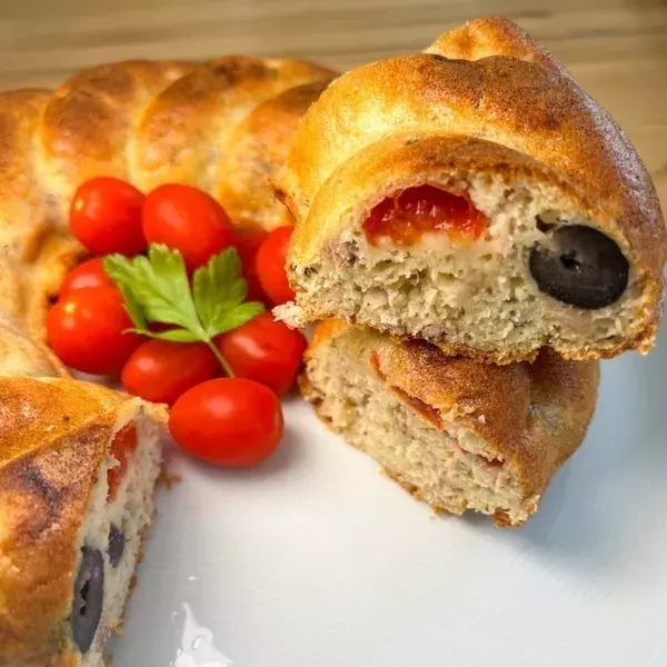 Cake au thon tomate et olive