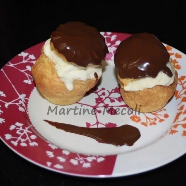 Profiteroles