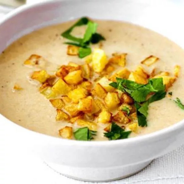 Velouté de lentilles corail au lait de coco et pommes de terre