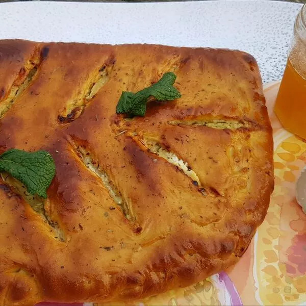 Fougasse du Poitou au chèvre et miel