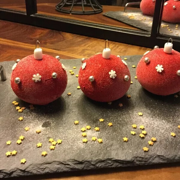 Boules de Noël framboise chocolat