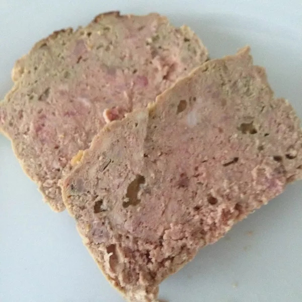 TERRINE BRESSANE (Poulet, Foie et chair saucisse)