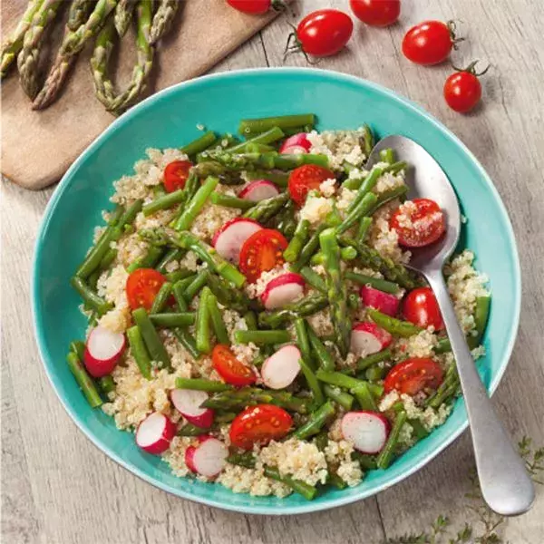 Salade de quinoa aux légumes d'été