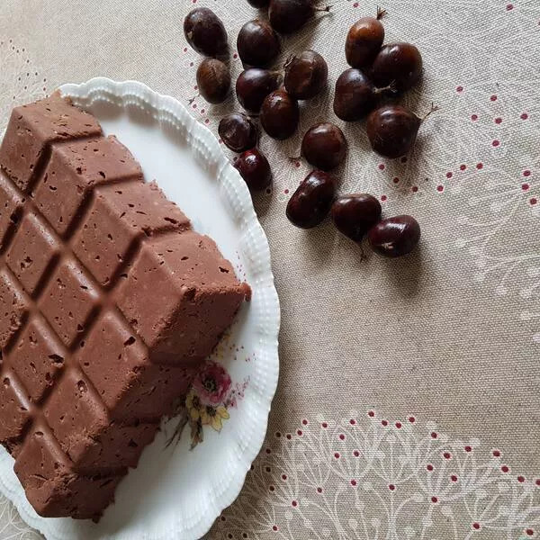 GATEAU DE FAMILLE CHOCOLAT CHATAIGNE