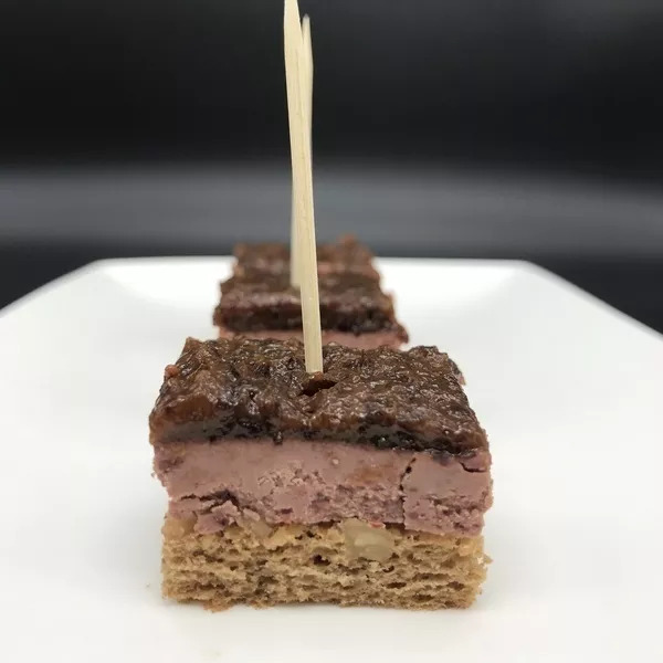 Bouchées de foie de volaille et pruneaux 